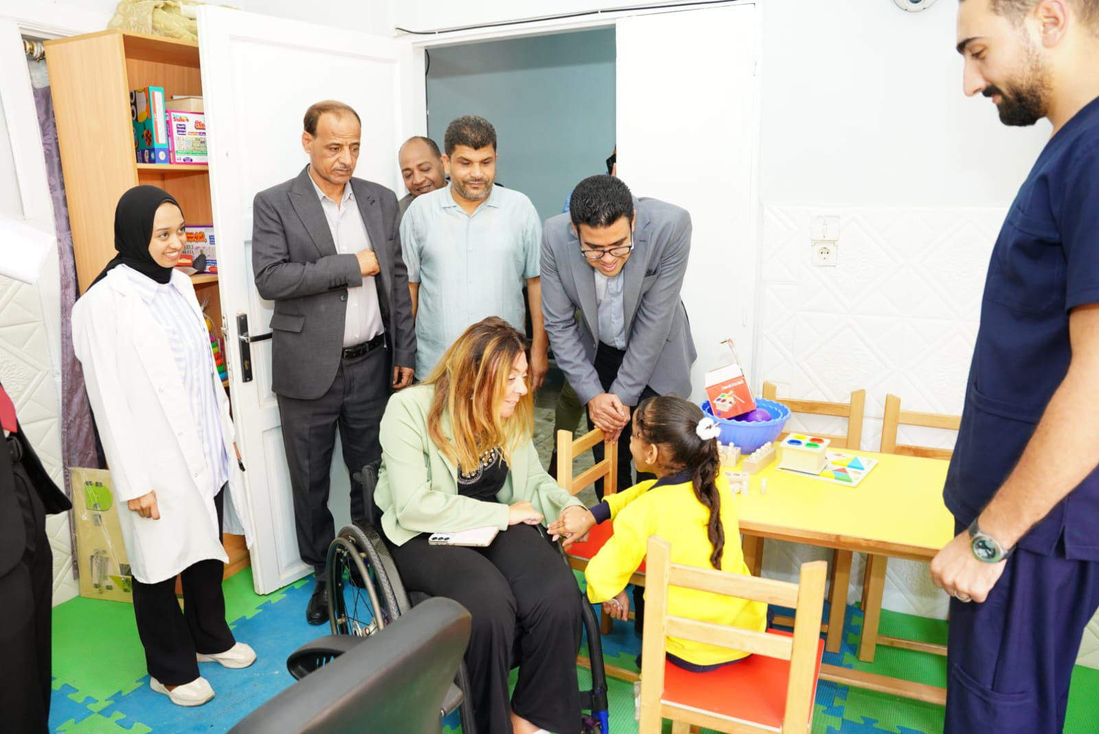 نائب محافظ مطروح ود. إيمان كريم يتفقدان مراكز خدمات ذوي الهمم ويفتتحان