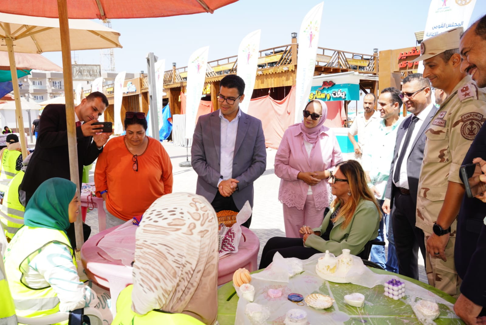 نائب محافظ مطروح ود. إيمان كريم يتفقدان مراكز خدمات ذوي الهمم ويفتتحان