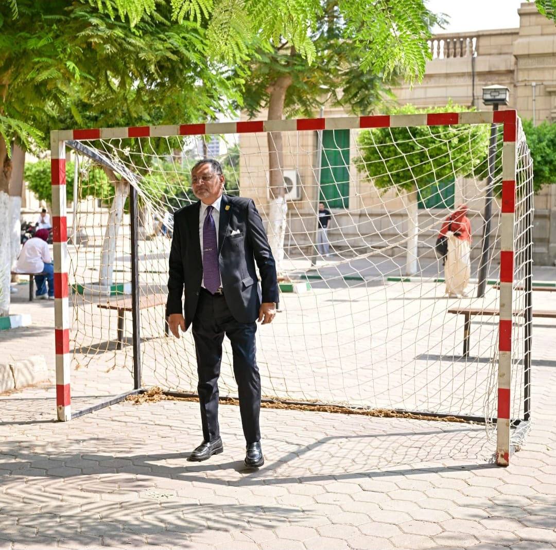 جامعة القاهرة