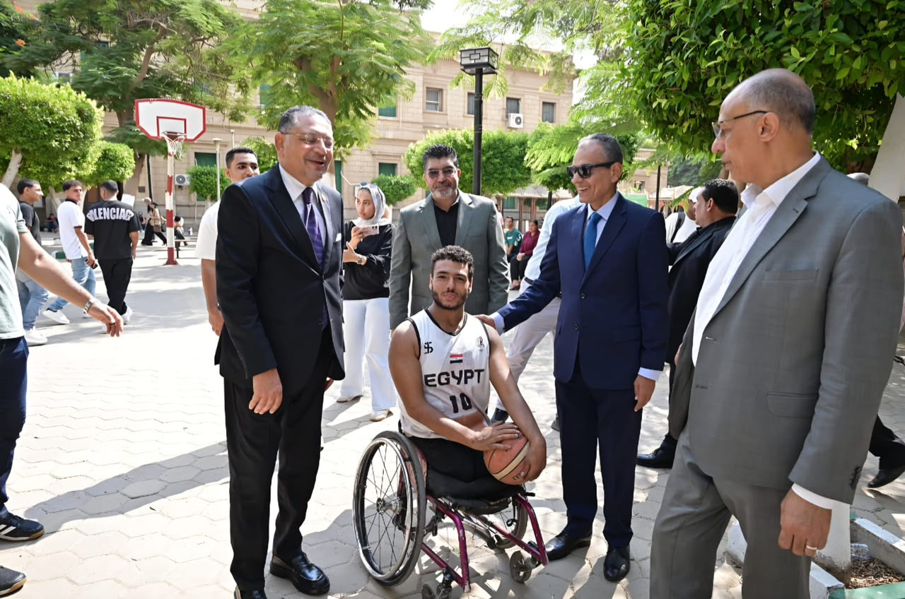جامعة القاهرة