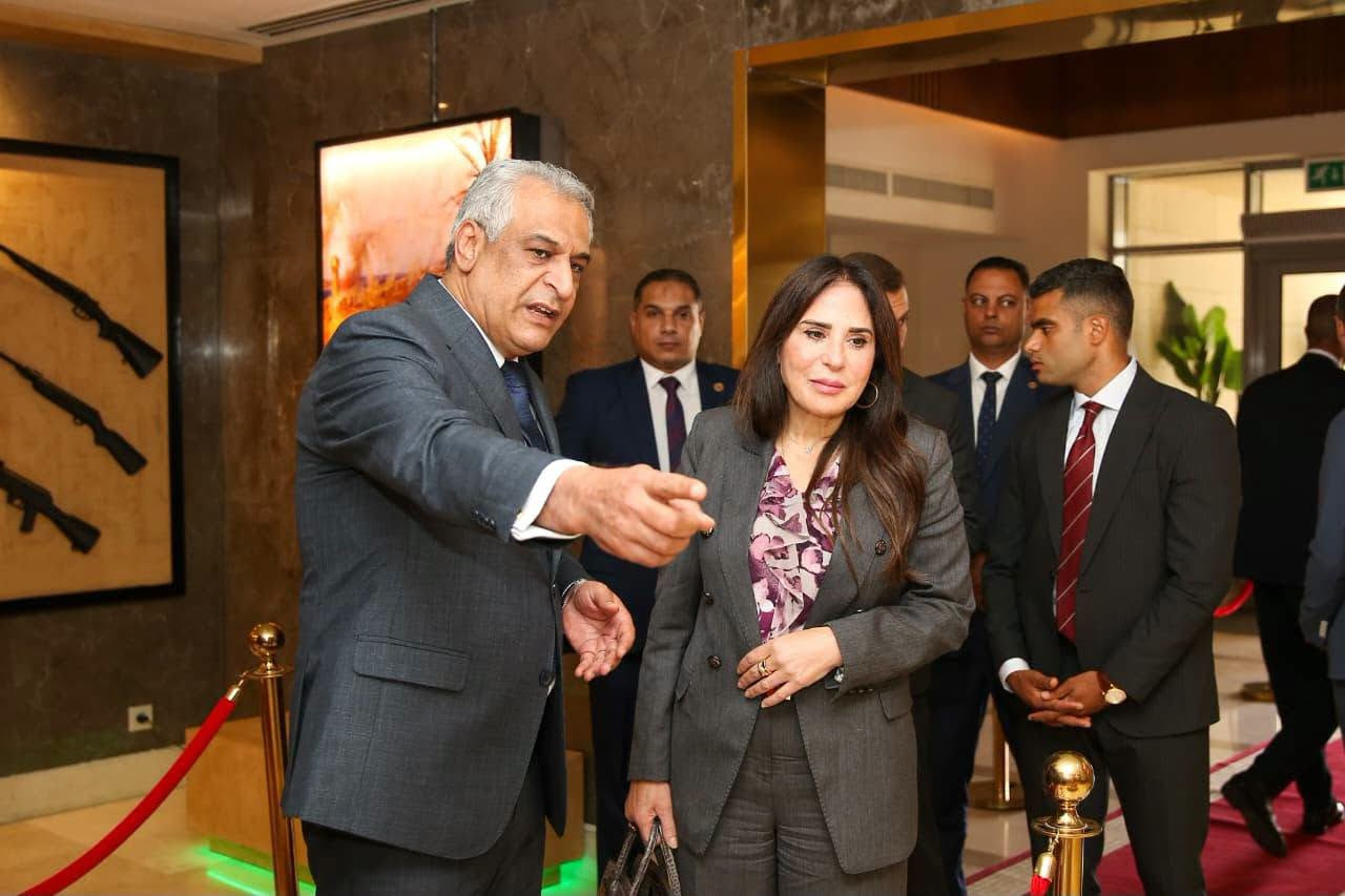 المهندسة راندة المنشاوي وزيرة الإسكان