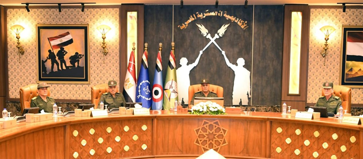 وزير الدفاع