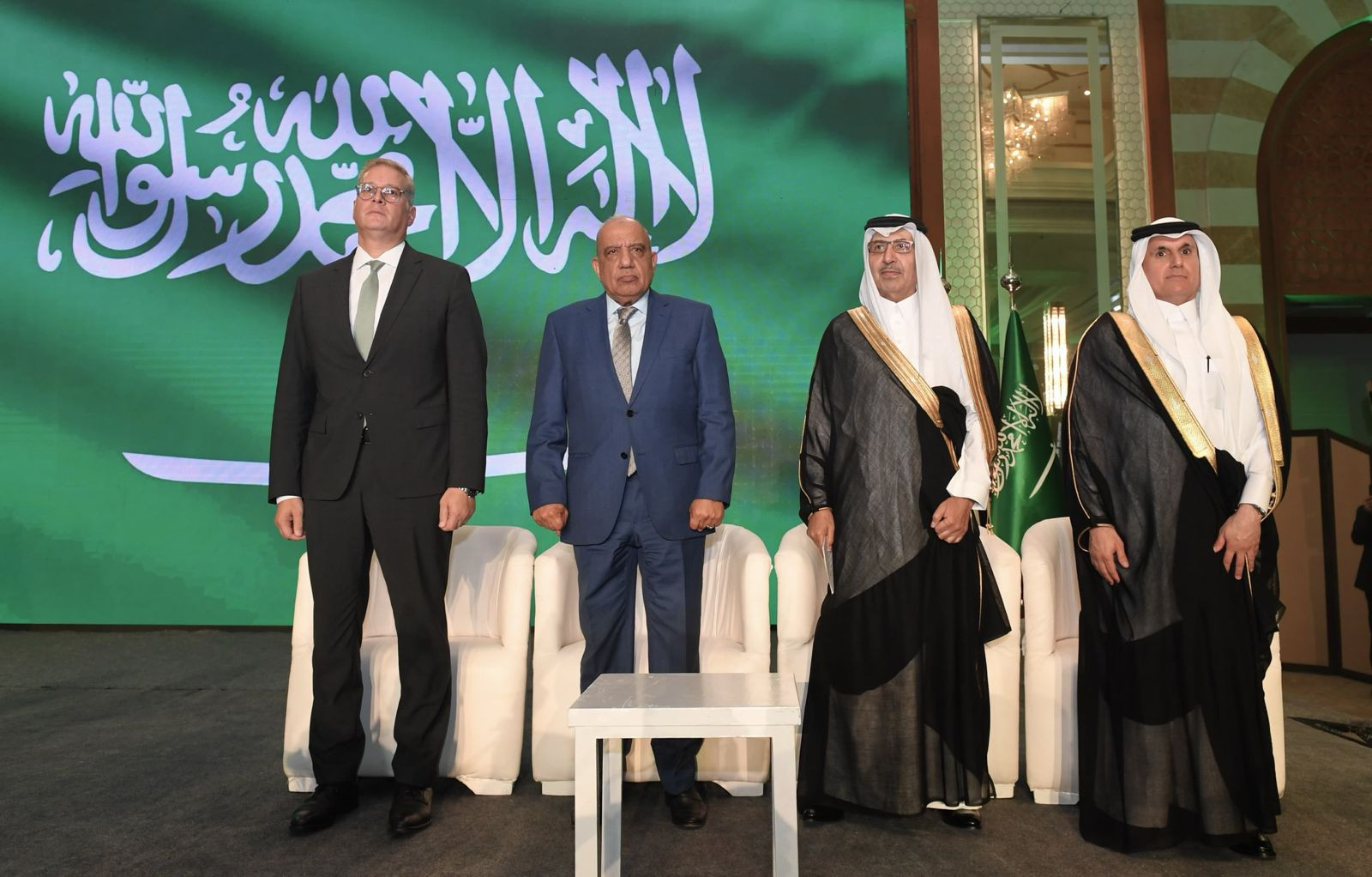 سفير السعودية