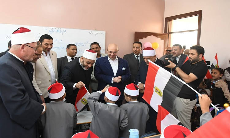 محافظ الفيوم يفتتح معهد أبو بكر الصديق الأزهري بقرية أبو عش