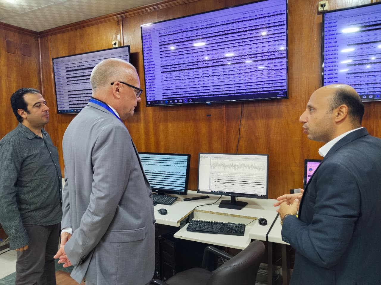 سفير السويد في معهد الفلك