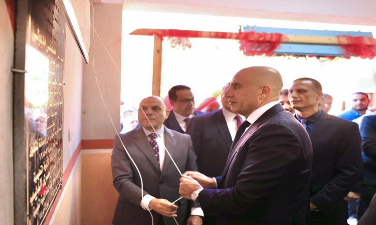 افتتاح