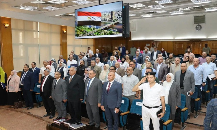 محافظ القليوبية يوجّه بتكثيف العمل الميداني وتحسين الخدمات