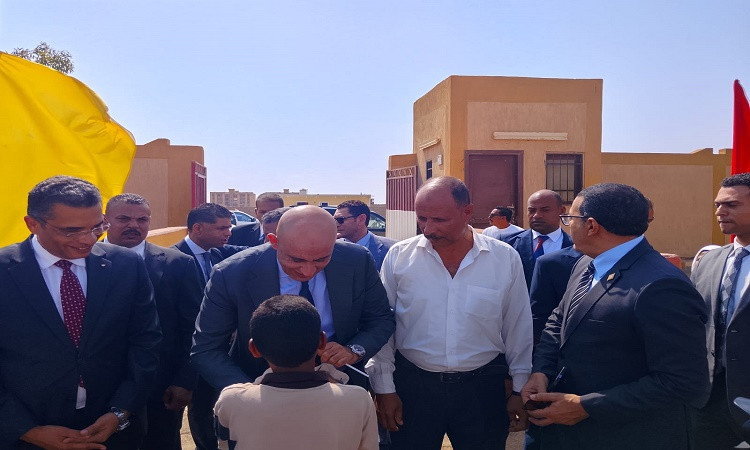 وزير التربية والتعليم يتفقد عدد من مدارس الشلاتين