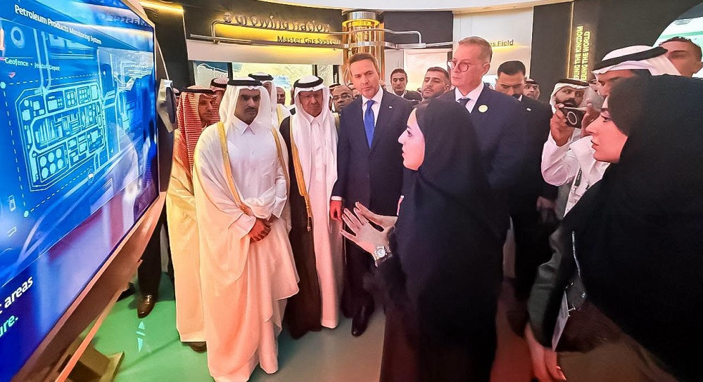 وزير الطاقة السعودي ووزيرا البترول والكهرباء