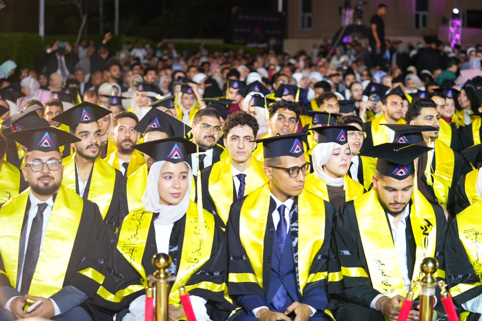 وزير العمل يشهد حفل التخرج السنوي لأكاديمية الشروق ويوجه رسالة للخريجي