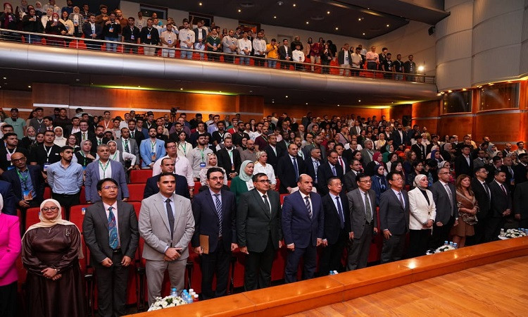 وزير العمل