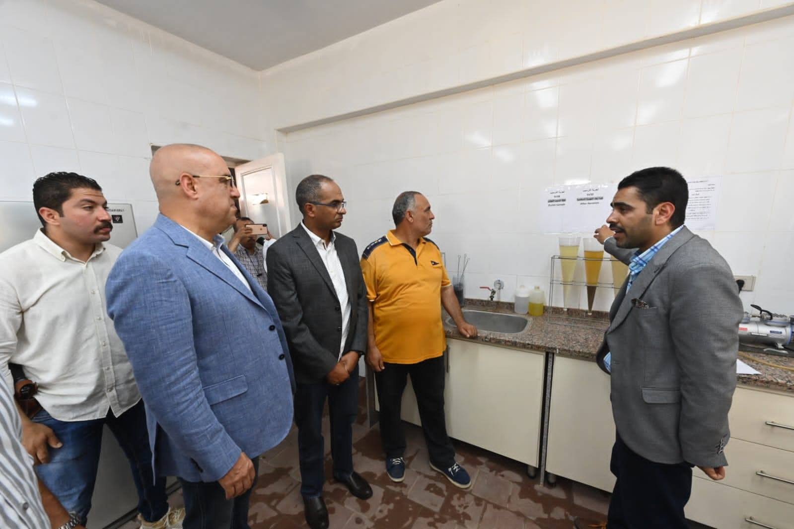 وزير الإسكان