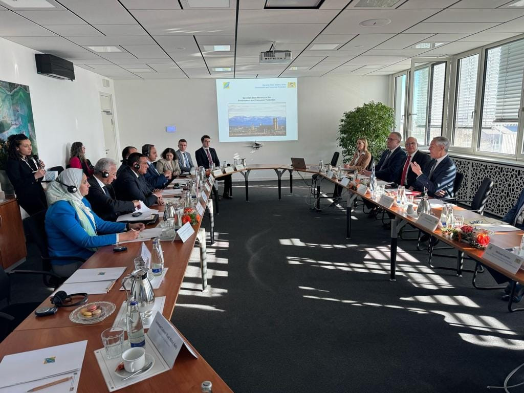 وزير التنمية