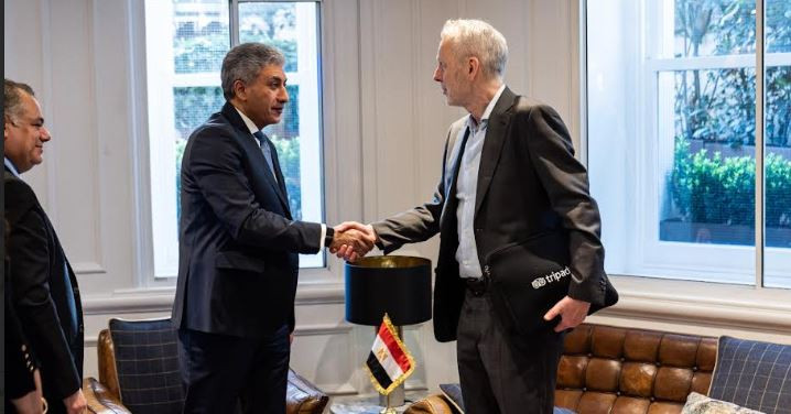 وزير السياحة